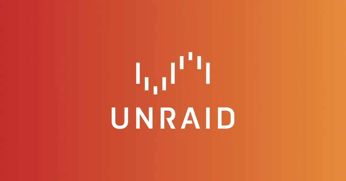02 - unRAID Dashboard